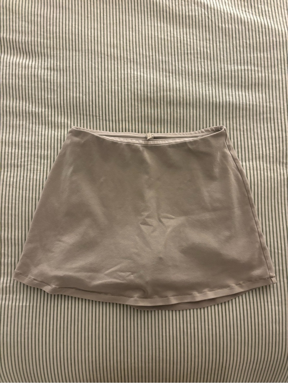SKIMS Mini Skort in Light Taupe